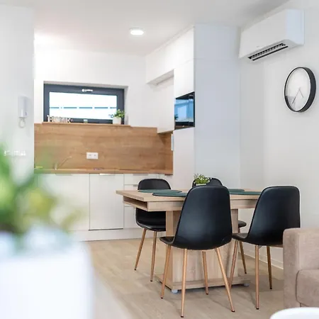 Casa Romana By Bltn شقة شيوفوك